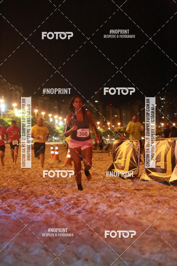 Buy your photos of the eventNIGHT RUN ICARA� BEACH - 6� EDI��O - NITER�I RJ on Fotop