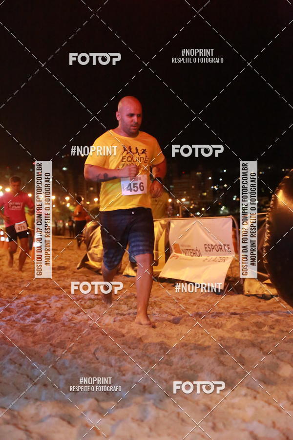 Buy your photos of the eventNIGHT RUN ICARA� BEACH - 6� EDI��O - NITER�I RJ on Fotop