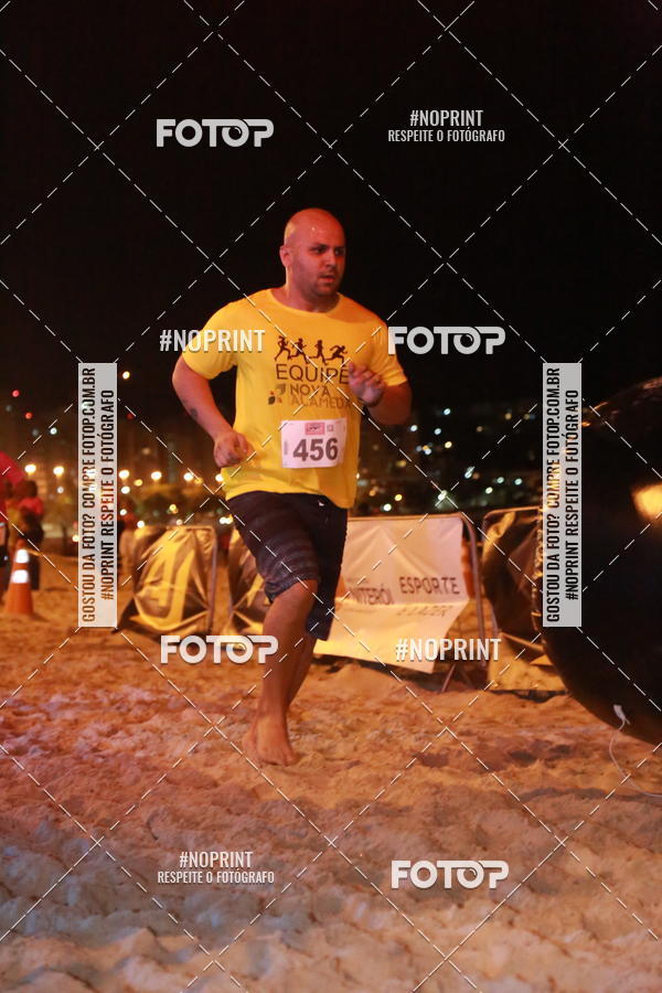 Buy your photos of the eventNIGHT RUN ICARA� BEACH - 6� EDI��O - NITER�I RJ on Fotop