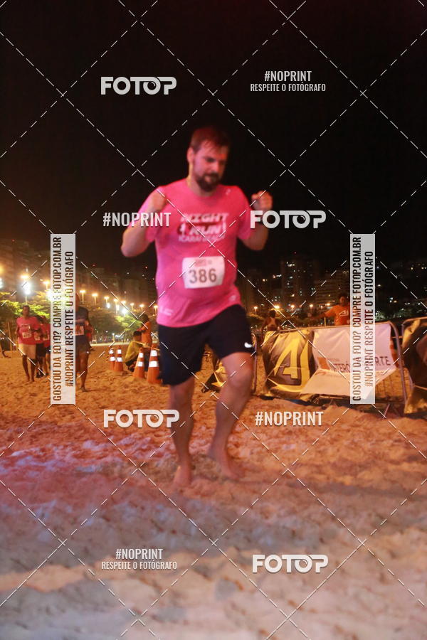 Buy your photos of the eventNIGHT RUN ICARA� BEACH - 6� EDI��O - NITER�I RJ on Fotop