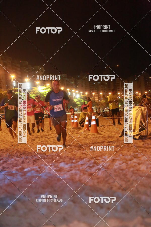 Buy your photos of the eventNIGHT RUN ICARA� BEACH - 6� EDI��O - NITER�I RJ on Fotop