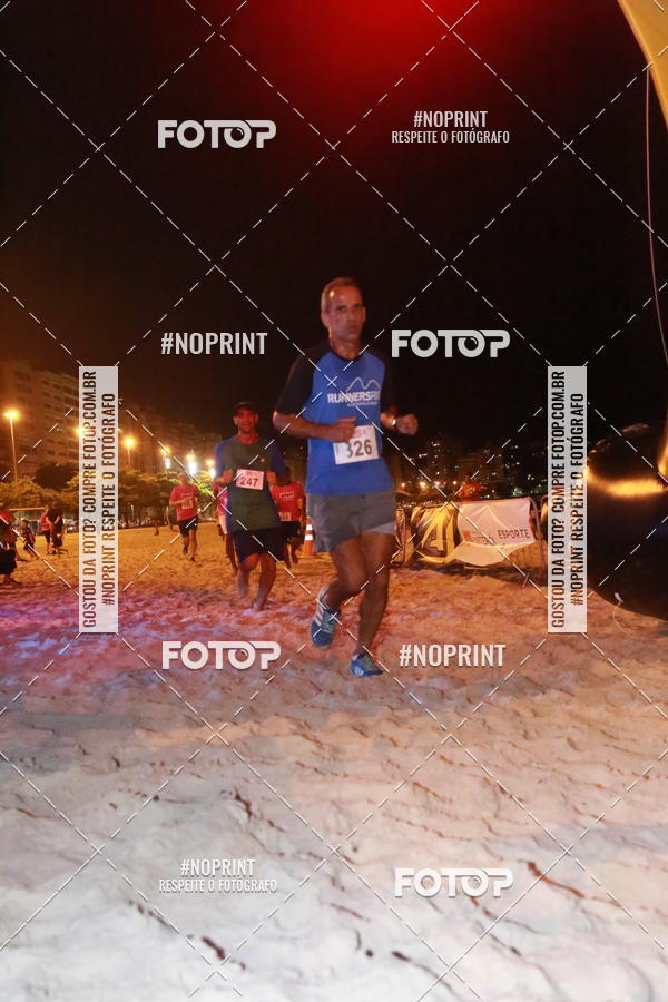 Buy your photos of the eventNIGHT RUN ICARA� BEACH - 6� EDI��O - NITER�I RJ on Fotop