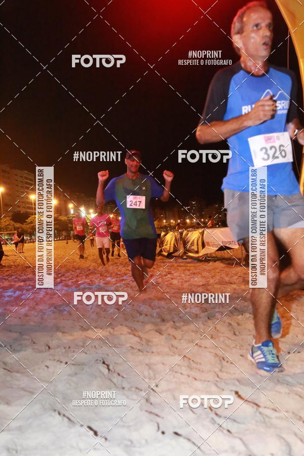 Buy your photos of the eventNIGHT RUN ICARA� BEACH - 6� EDI��O - NITER�I RJ on Fotop