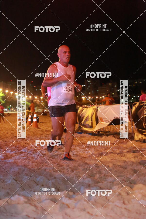 Buy your photos of the eventNIGHT RUN ICARA� BEACH - 6� EDI��O - NITER�I RJ on Fotop