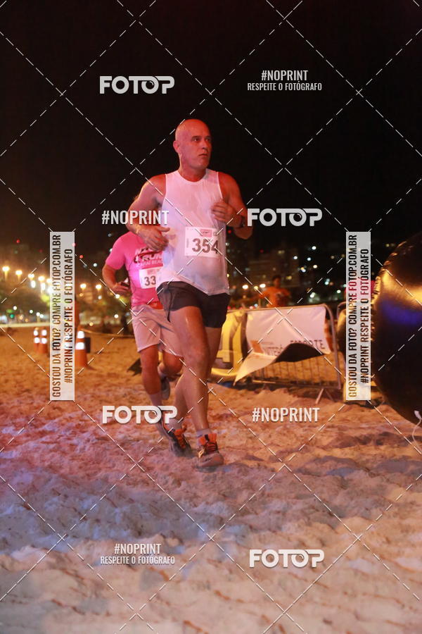 Buy your photos of the eventNIGHT RUN ICARA� BEACH - 6� EDI��O - NITER�I RJ on Fotop