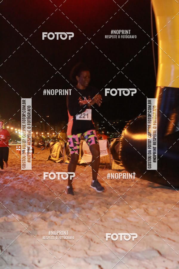 Buy your photos of the eventNIGHT RUN ICARA� BEACH - 6� EDI��O - NITER�I RJ on Fotop