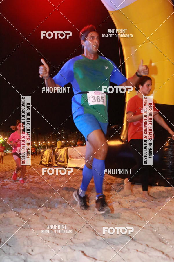 Buy your photos of the eventNIGHT RUN ICARA� BEACH - 6� EDI��O - NITER�I RJ on Fotop