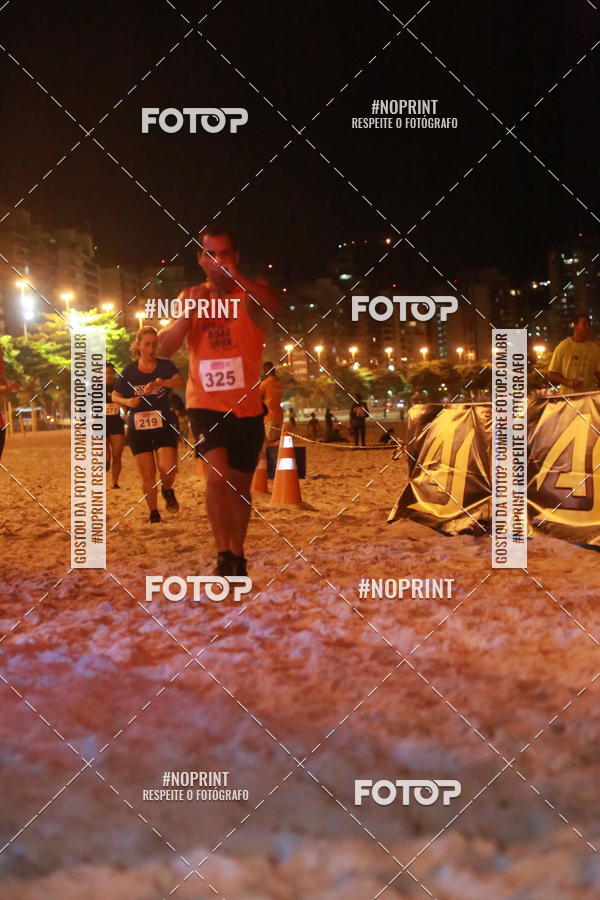 Buy your photos of the eventNIGHT RUN ICARA� BEACH - 6� EDI��O - NITER�I RJ on Fotop