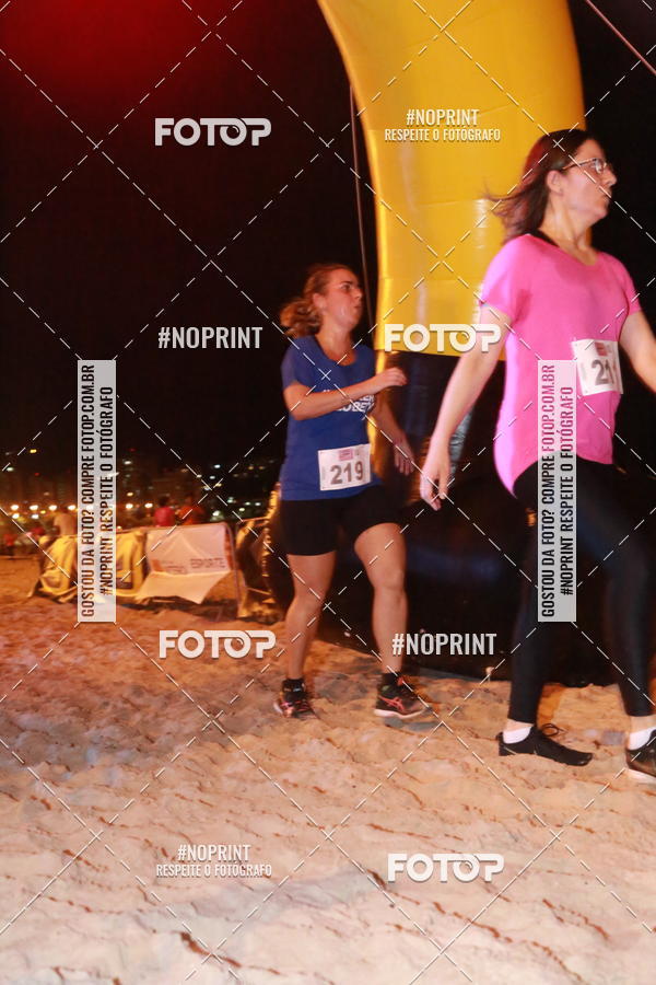 Buy your photos of the eventNIGHT RUN ICARA� BEACH - 6� EDI��O - NITER�I RJ on Fotop