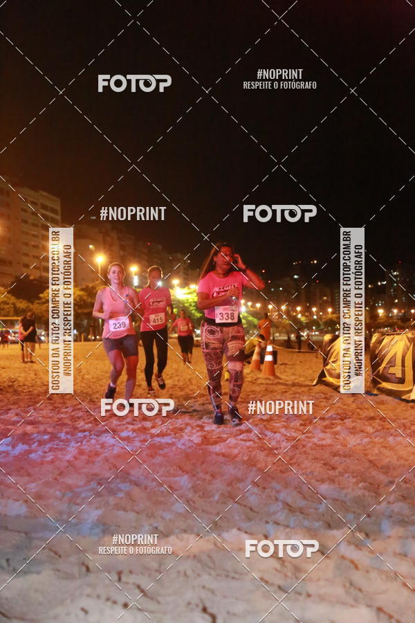 Buy your photos of the eventNIGHT RUN ICARA� BEACH - 6� EDI��O - NITER�I RJ on Fotop
