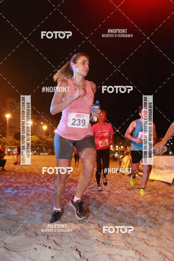 Buy your photos of the eventNIGHT RUN ICARA� BEACH - 6� EDI��O - NITER�I RJ on Fotop