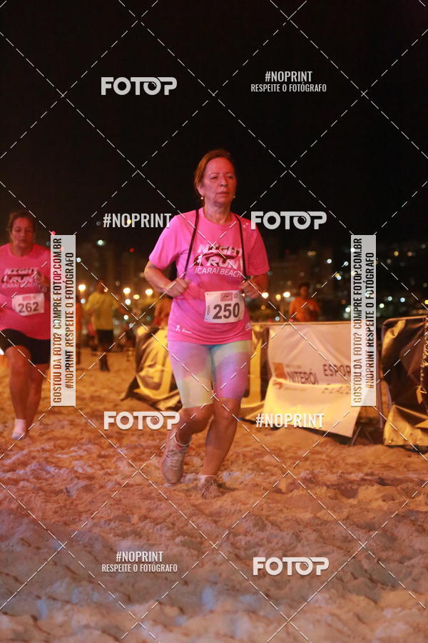 Buy your photos of the eventNIGHT RUN ICARA� BEACH - 6� EDI��O - NITER�I RJ on Fotop