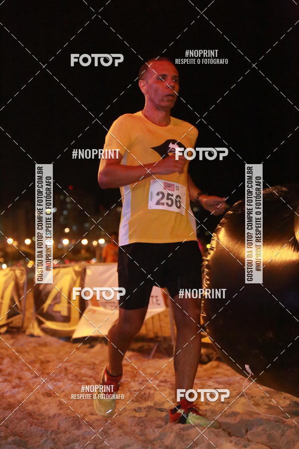 Buy your photos of the eventNIGHT RUN ICARA� BEACH - 6� EDI��O - NITER�I RJ on Fotop