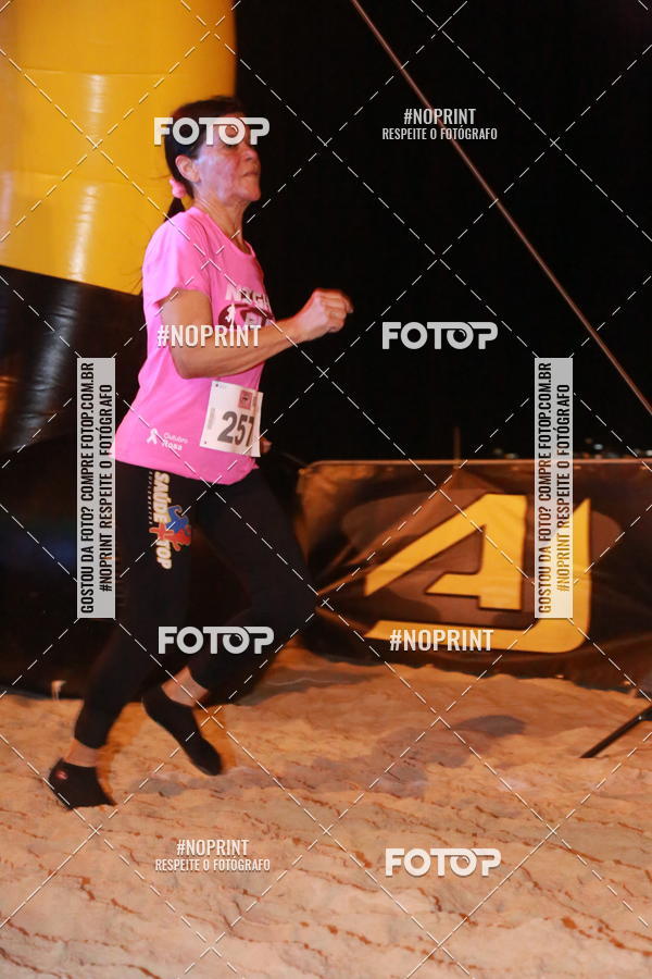 Buy your photos of the eventNIGHT RUN ICARA� BEACH - 6� EDI��O - NITER�I RJ on Fotop