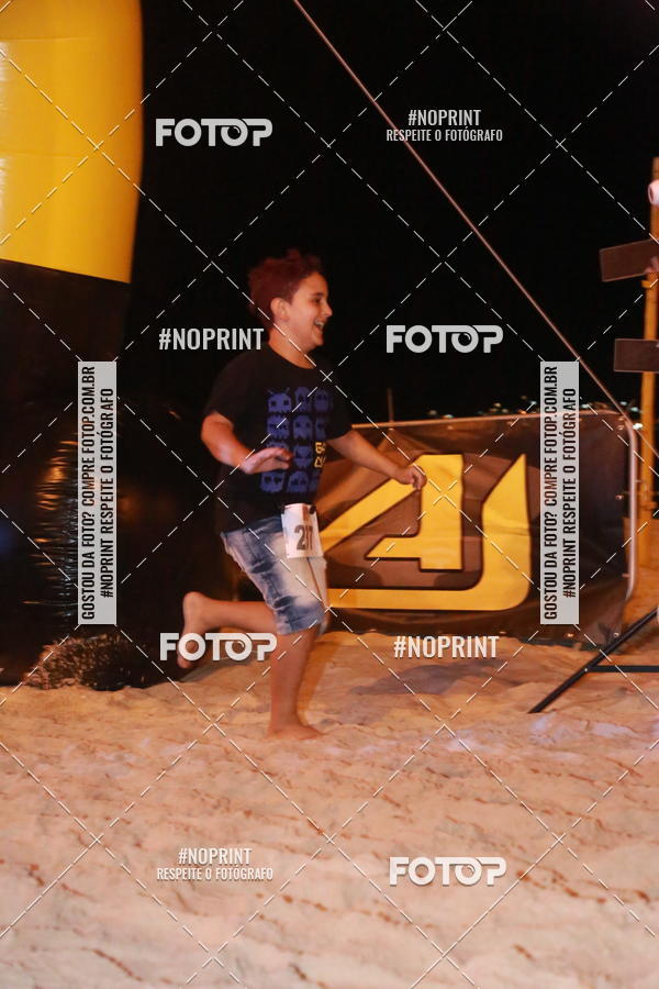 Buy your photos of the eventNIGHT RUN ICARA� BEACH - 6� EDI��O - NITER�I RJ on Fotop