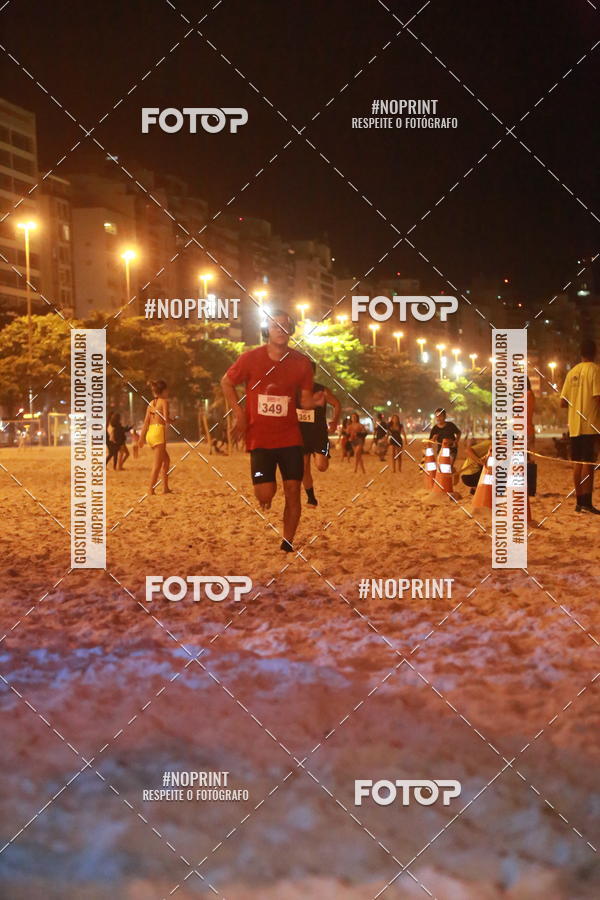 Buy your photos of the eventNIGHT RUN ICARA� BEACH - 6� EDI��O - NITER�I RJ on Fotop