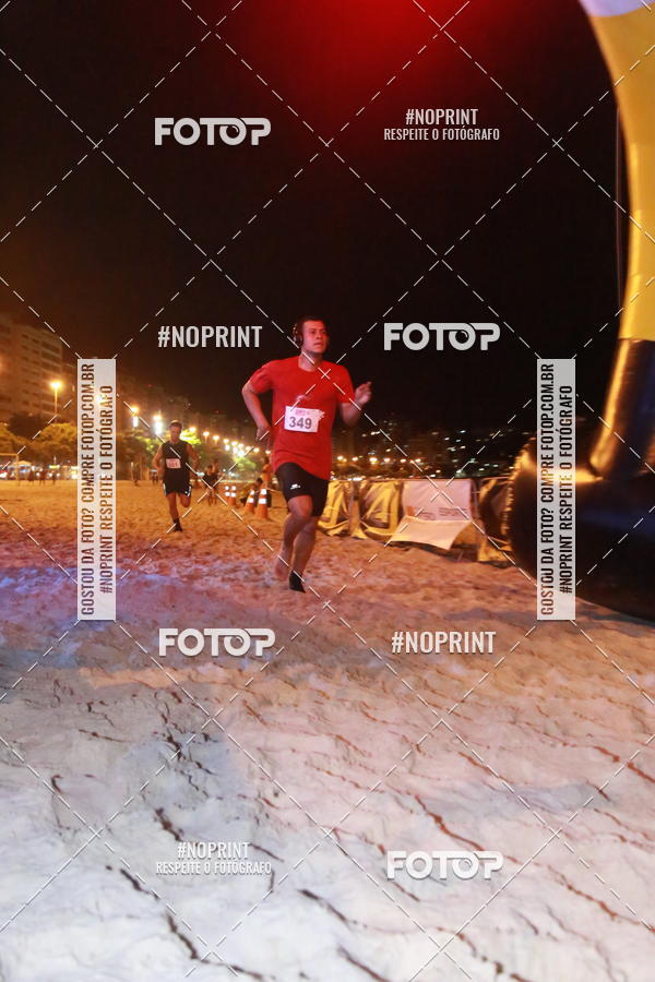 Buy your photos of the eventNIGHT RUN ICARA� BEACH - 6� EDI��O - NITER�I RJ on Fotop