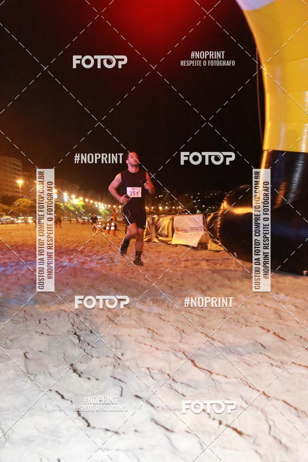 Buy your photos of the eventNIGHT RUN ICARA� BEACH - 6� EDI��O - NITER�I RJ on Fotop