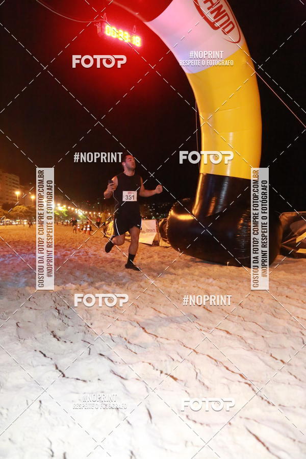Buy your photos of the eventNIGHT RUN ICARA� BEACH - 6� EDI��O - NITER�I RJ on Fotop