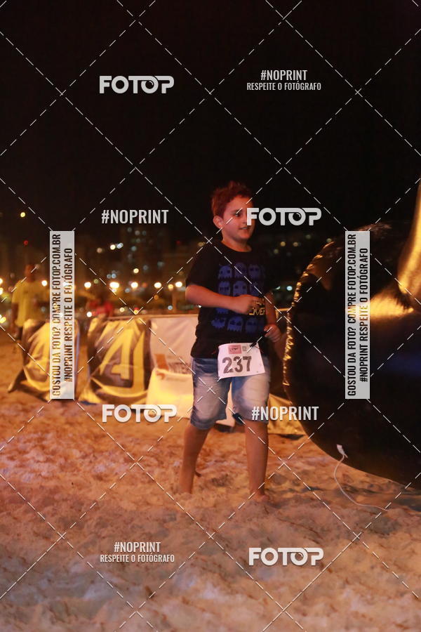 Buy your photos of the eventNIGHT RUN ICARA� BEACH - 6� EDI��O - NITER�I RJ on Fotop