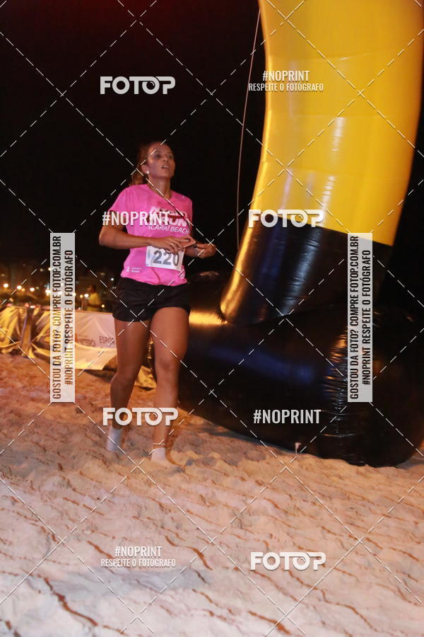 Buy your photos of the eventNIGHT RUN ICARA� BEACH - 6� EDI��O - NITER�I RJ on Fotop
