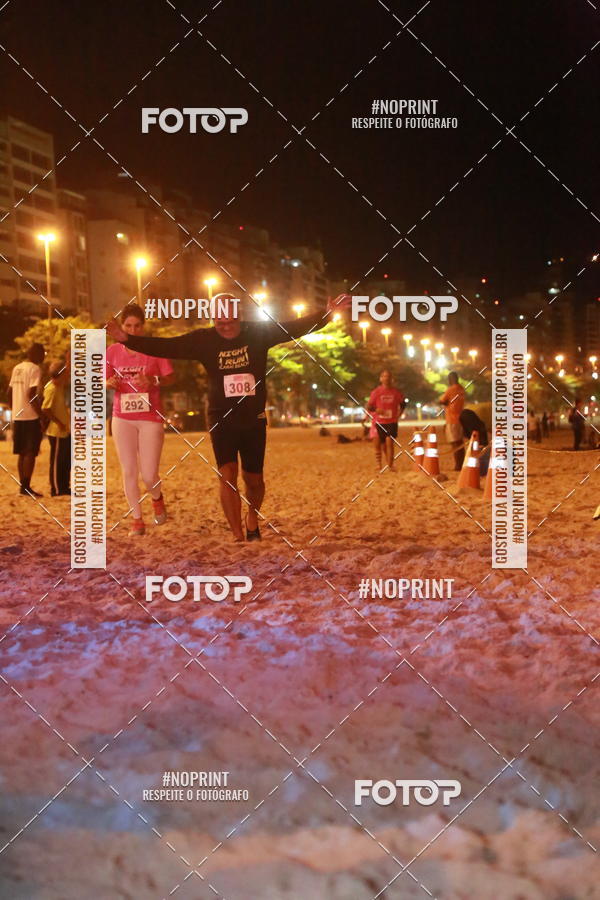 Buy your photos of the eventNIGHT RUN ICARA� BEACH - 6� EDI��O - NITER�I RJ on Fotop