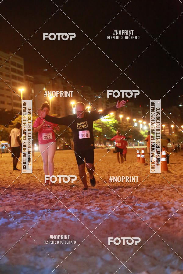 Buy your photos of the eventNIGHT RUN ICARA� BEACH - 6� EDI��O - NITER�I RJ on Fotop