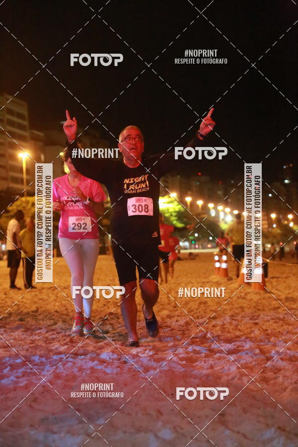 Buy your photos of the eventNIGHT RUN ICARA� BEACH - 6� EDI��O - NITER�I RJ on Fotop