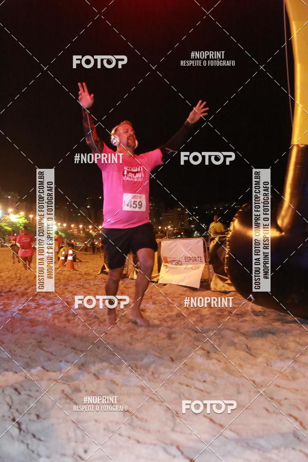 Buy your photos of the eventNIGHT RUN ICARA� BEACH - 6� EDI��O - NITER�I RJ on Fotop
