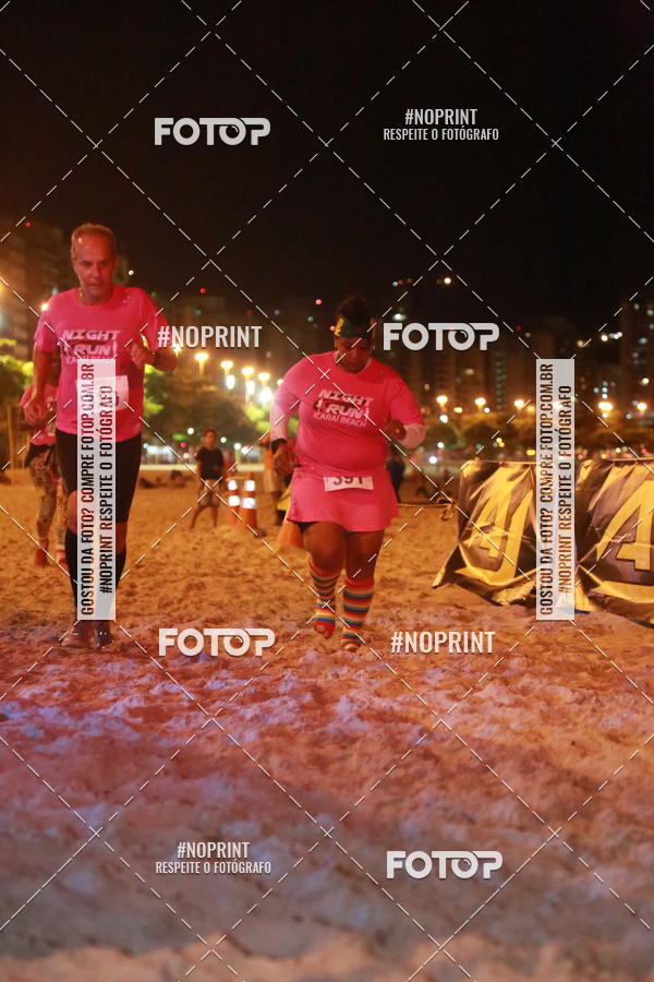 Buy your photos of the eventNIGHT RUN ICARA� BEACH - 6� EDI��O - NITER�I RJ on Fotop