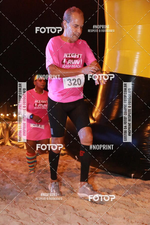 Buy your photos of the eventNIGHT RUN ICARA� BEACH - 6� EDI��O - NITER�I RJ on Fotop