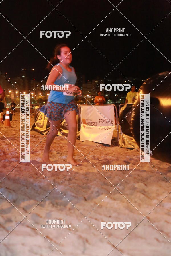 Buy your photos of the eventNIGHT RUN ICARA� BEACH - 6� EDI��O - NITER�I RJ on Fotop