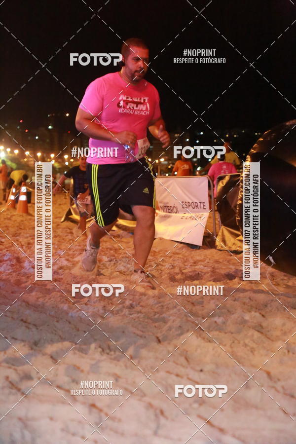 Buy your photos of the eventNIGHT RUN ICARA� BEACH - 6� EDI��O - NITER�I RJ on Fotop