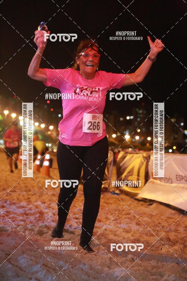 Buy your photos of the eventNIGHT RUN ICARA� BEACH - 6� EDI��O - NITER�I RJ on Fotop