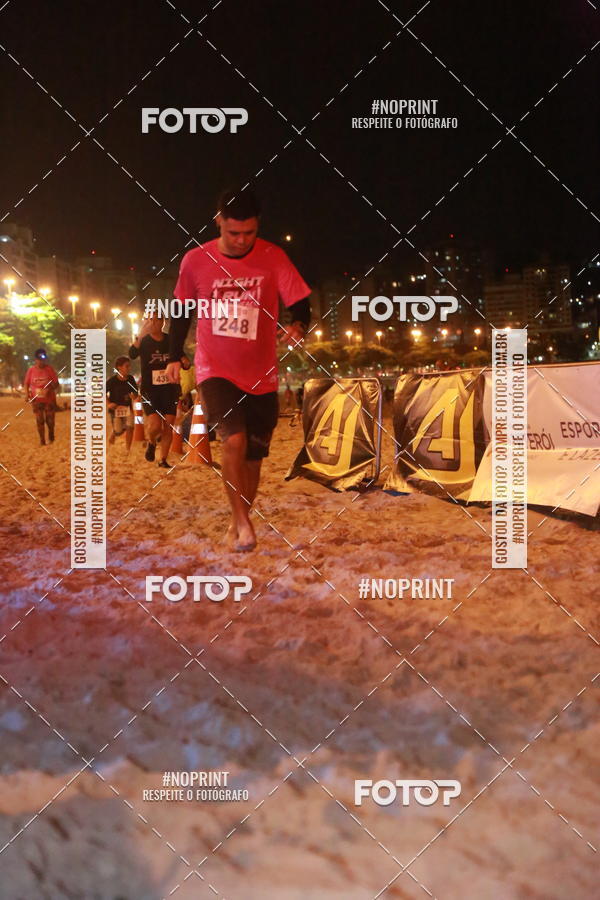 Buy your photos of the eventNIGHT RUN ICARA� BEACH - 6� EDI��O - NITER�I RJ on Fotop
