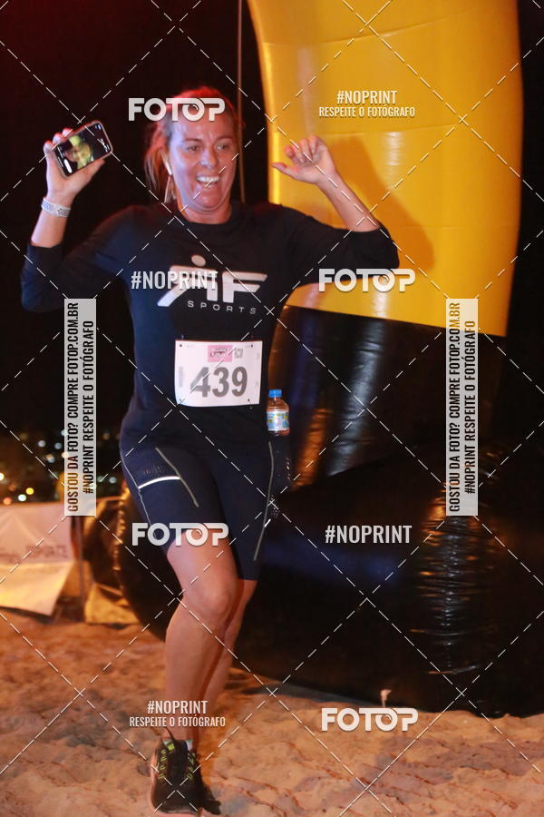 Buy your photos of the eventNIGHT RUN ICARA� BEACH - 6� EDI��O - NITER�I RJ on Fotop