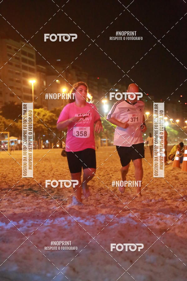 Buy your photos of the eventNIGHT RUN ICARA� BEACH - 6� EDI��O - NITER�I RJ on Fotop