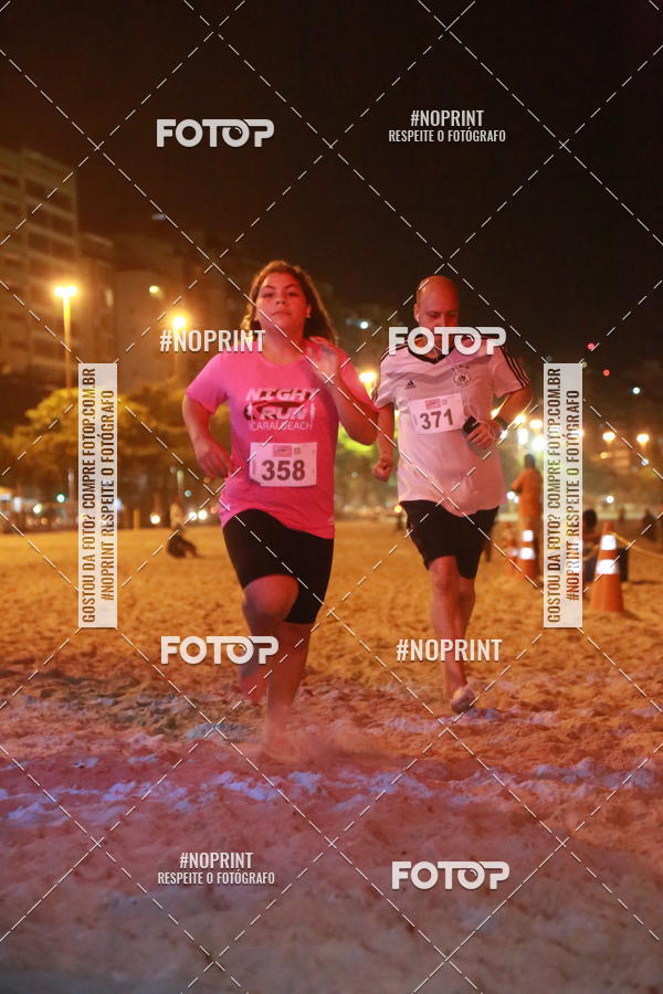 Buy your photos of the eventNIGHT RUN ICARA� BEACH - 6� EDI��O - NITER�I RJ on Fotop