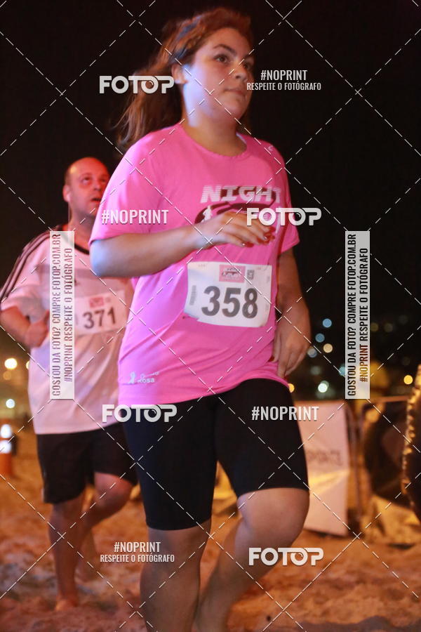 Buy your photos of the eventNIGHT RUN ICARA� BEACH - 6� EDI��O - NITER�I RJ on Fotop