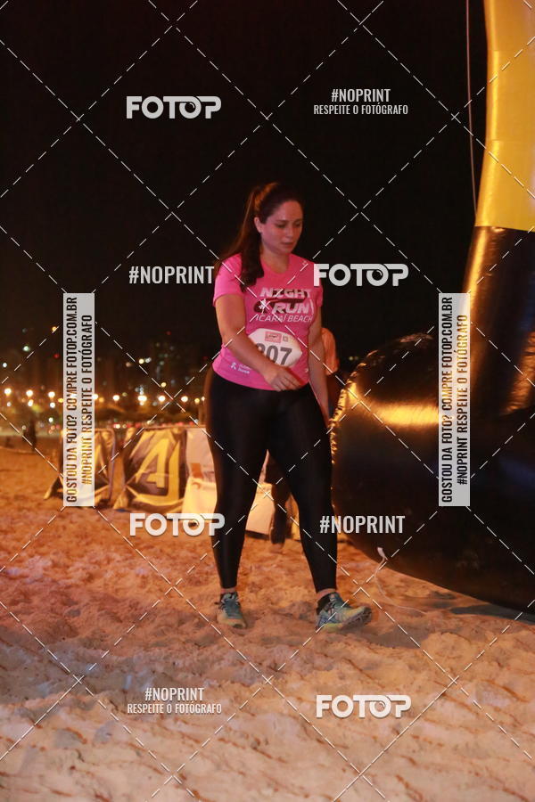 Buy your photos of the eventNIGHT RUN ICARA� BEACH - 6� EDI��O - NITER�I RJ on Fotop