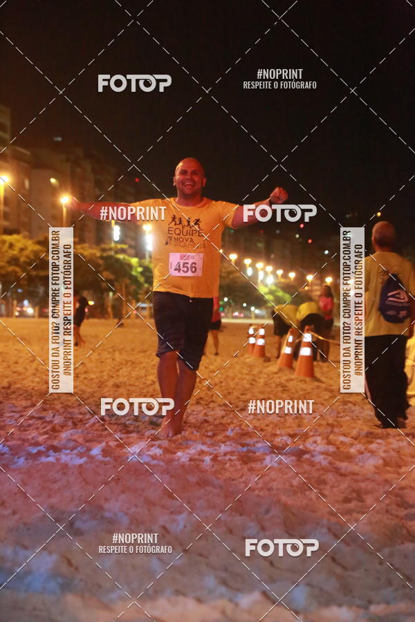 Buy your photos of the eventNIGHT RUN ICARA� BEACH - 6� EDI��O - NITER�I RJ on Fotop