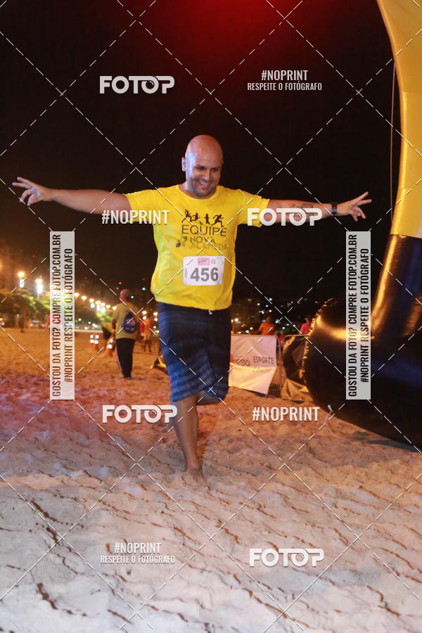 Buy your photos of the eventNIGHT RUN ICARA� BEACH - 6� EDI��O - NITER�I RJ on Fotop