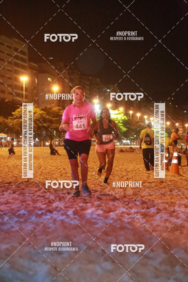 Buy your photos of the eventNIGHT RUN ICARA� BEACH - 6� EDI��O - NITER�I RJ on Fotop