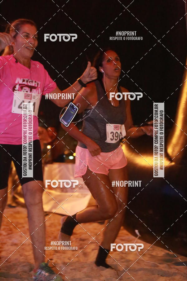 Buy your photos of the eventNIGHT RUN ICARA� BEACH - 6� EDI��O - NITER�I RJ on Fotop