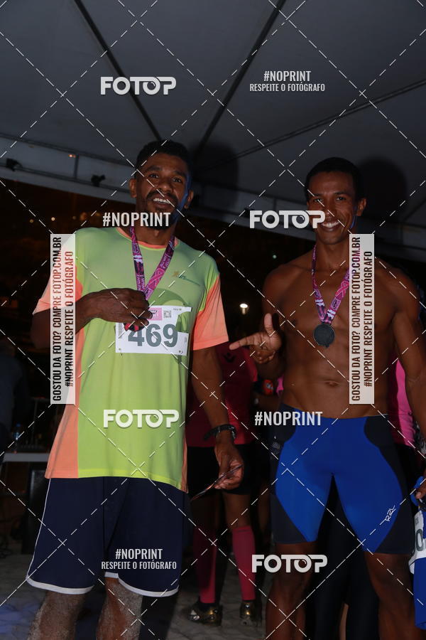 Buy your photos of the eventNIGHT RUN ICARA� BEACH - 6� EDI��O - NITER�I RJ on Fotop