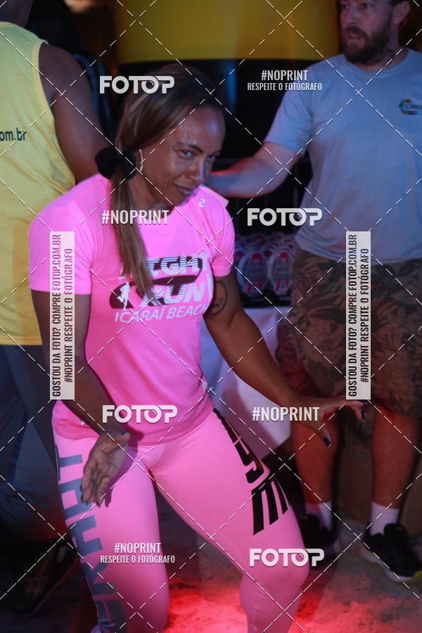 Buy your photos of the eventNIGHT RUN ICARA� BEACH - 6� EDI��O - NITER�I RJ on Fotop