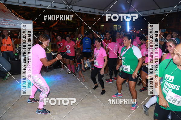 Buy your photos of the eventNIGHT RUN ICARA� BEACH - 6� EDI��O - NITER�I RJ on Fotop