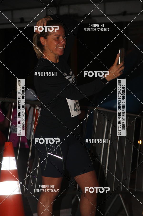 Buy your photos of the eventNIGHT RUN ICARA� BEACH - 6� EDI��O - NITER�I RJ on Fotop
