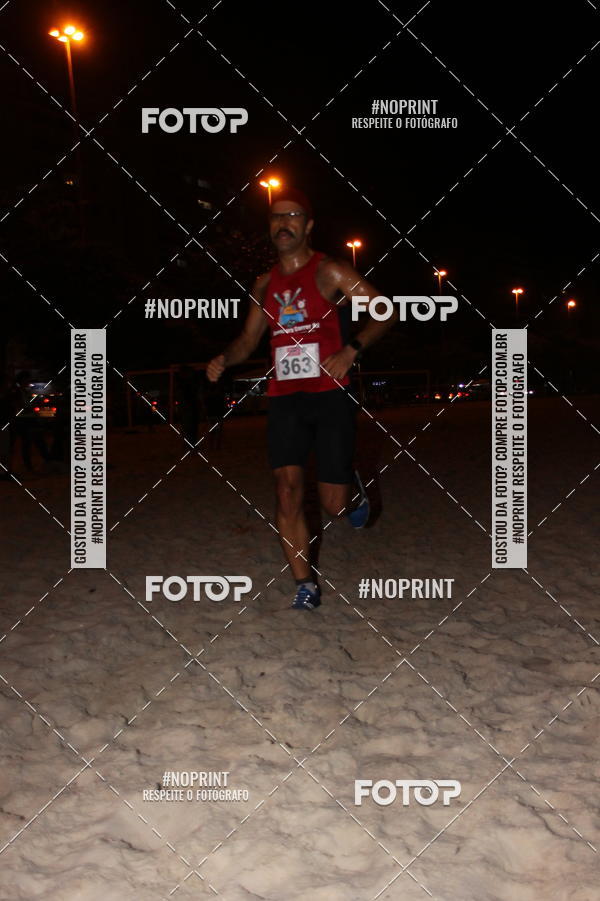 Buy your photos of the eventNIGHT RUN ICARA� BEACH - 6� EDI��O - NITER�I RJ on Fotop