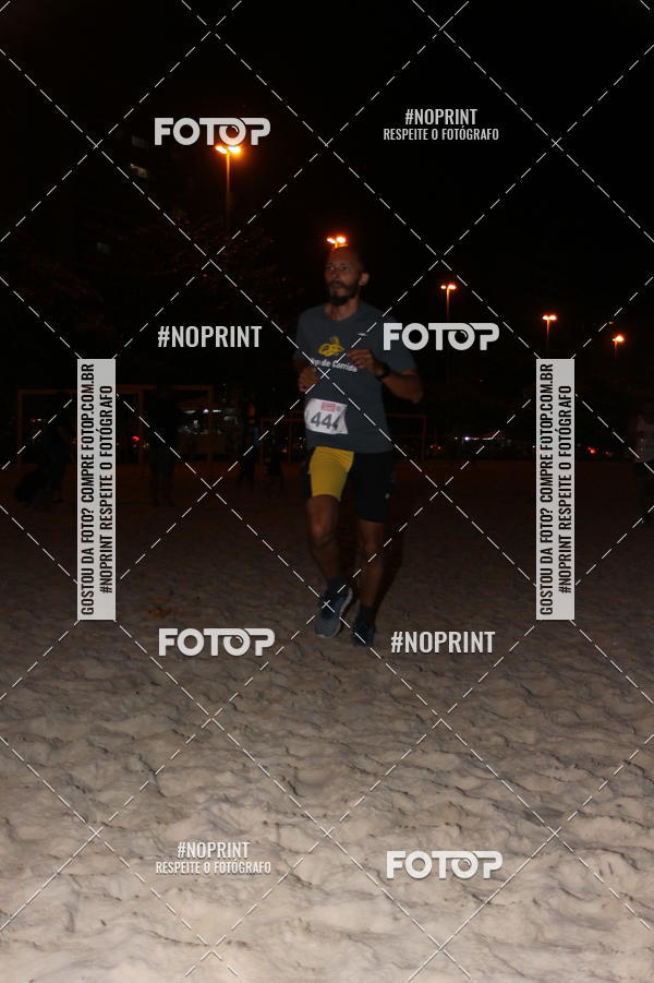 Buy your photos of the eventNIGHT RUN ICARA� BEACH - 6� EDI��O - NITER�I RJ on Fotop